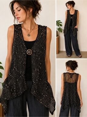 KAKTUS Open Knit Crochet Vest Women’s Small Black Speckled Boho Asymmetrical Hem